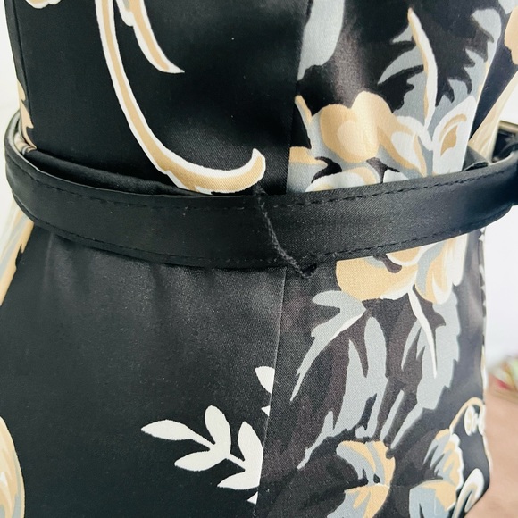 WHBM | Floral Dress - Picture 4 of 4